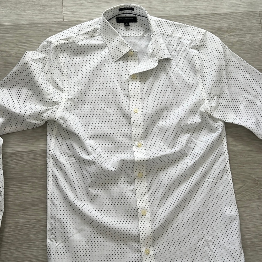Banana republic men’s button down shirt